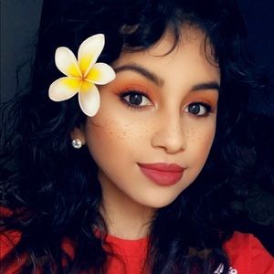 Meet your Posher, Cyn